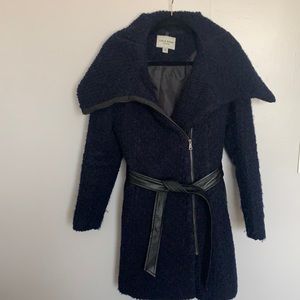 Cole Haan Wool Blend Navy Coat size 8